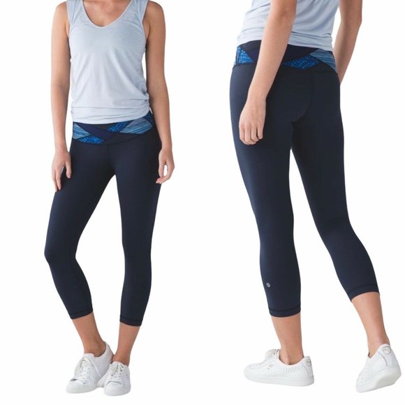 Lululemon Wunder Under Crop III Sz 8 Inkwell Blue